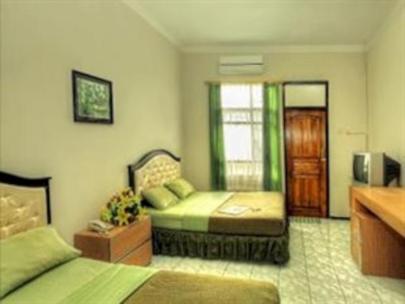 Hotel Galuh Anindita Yogyakarta Extérieur photo