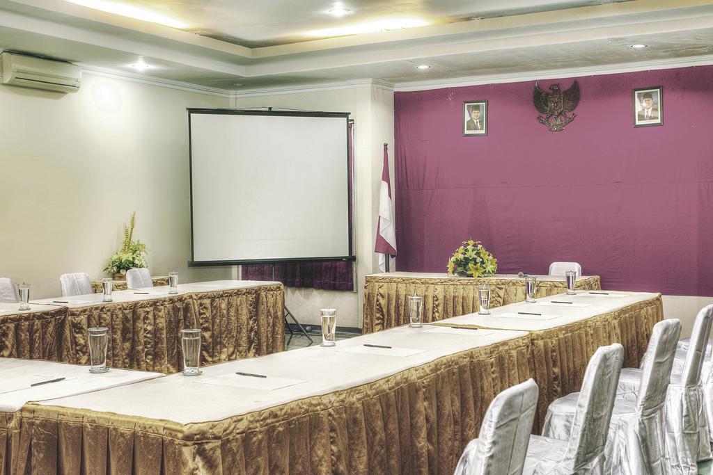 Hotel Galuh Anindita Yogyakarta Extérieur photo