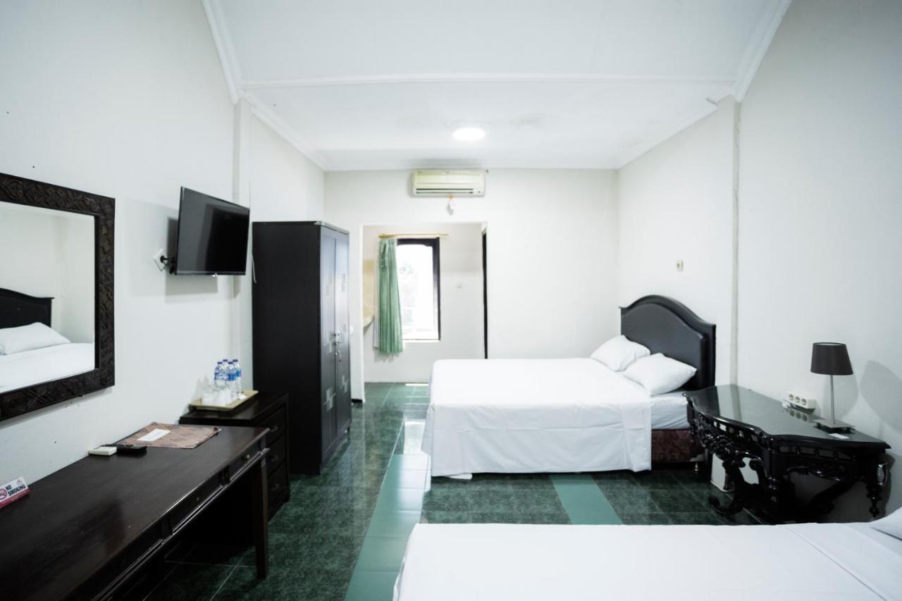 Hotel Galuh Anindita Yogyakarta Extérieur photo